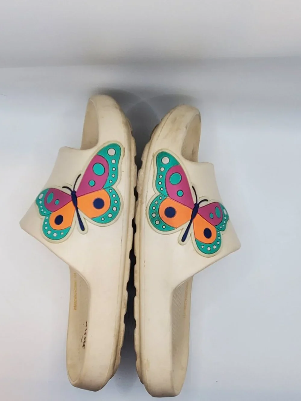 🦋 Wonder Nation Kids Butterfly Slide Sandals – Size 4-5